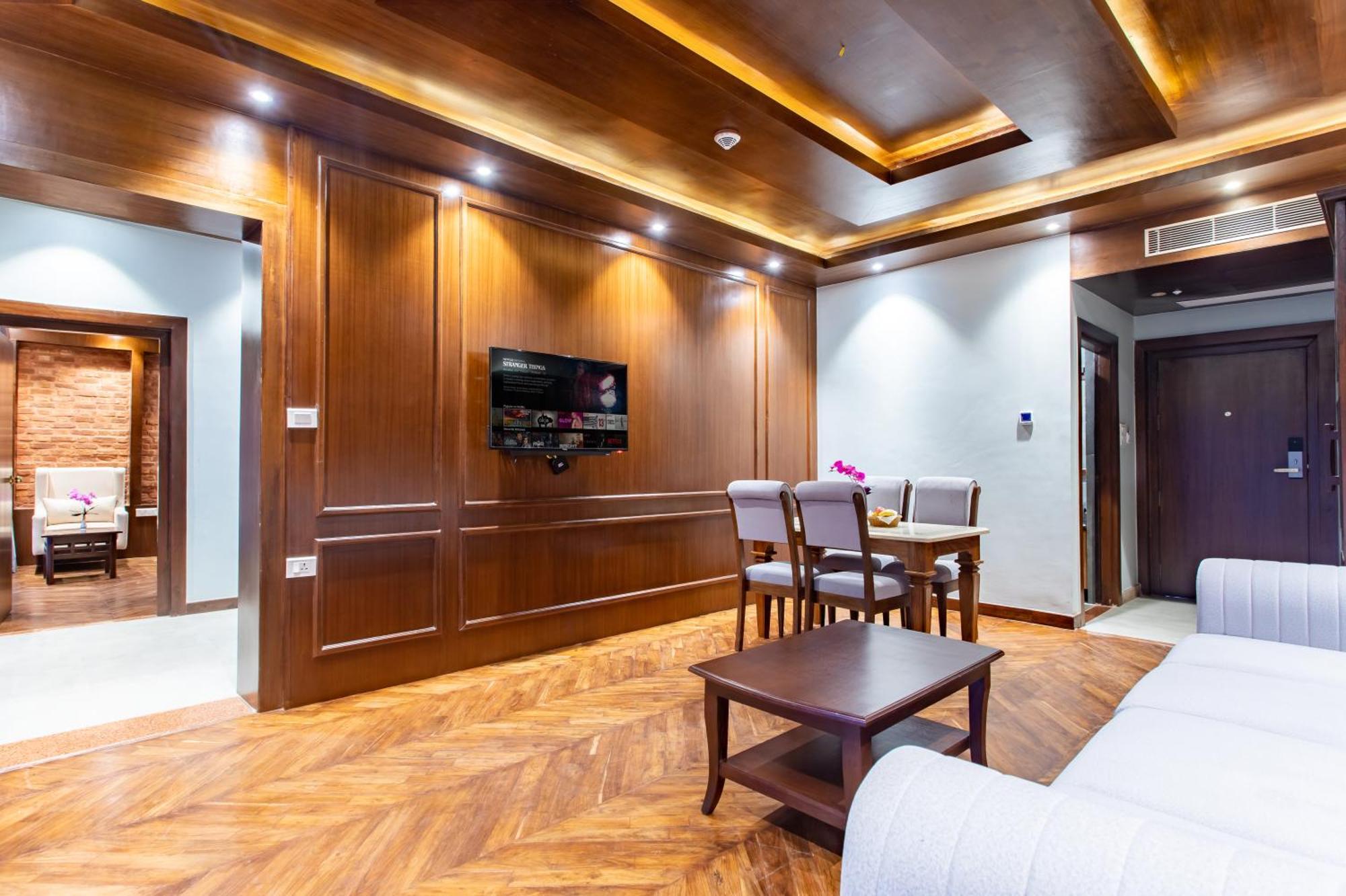 Regenta Resort & Spa By Riverside, จิตวัน ภายนอก รูปภาพ
